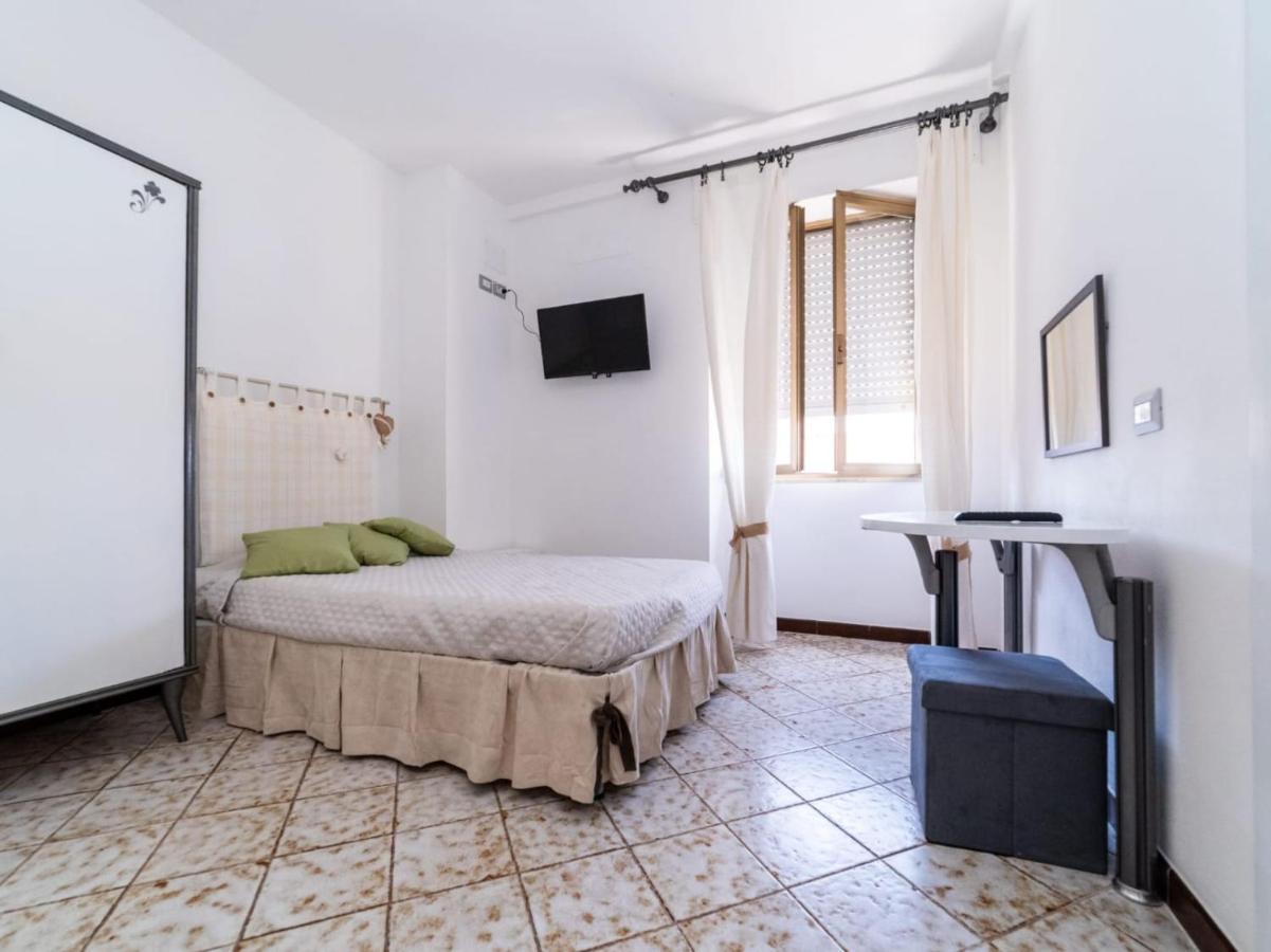 B&B Shardana Sennori Екстериор снимка