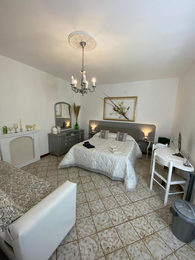 B&B Shardana Sennori Екстериор снимка