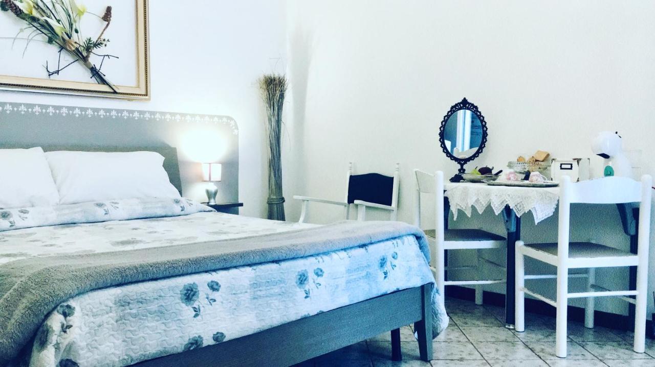 B&B Shardana Sennori Екстериор снимка